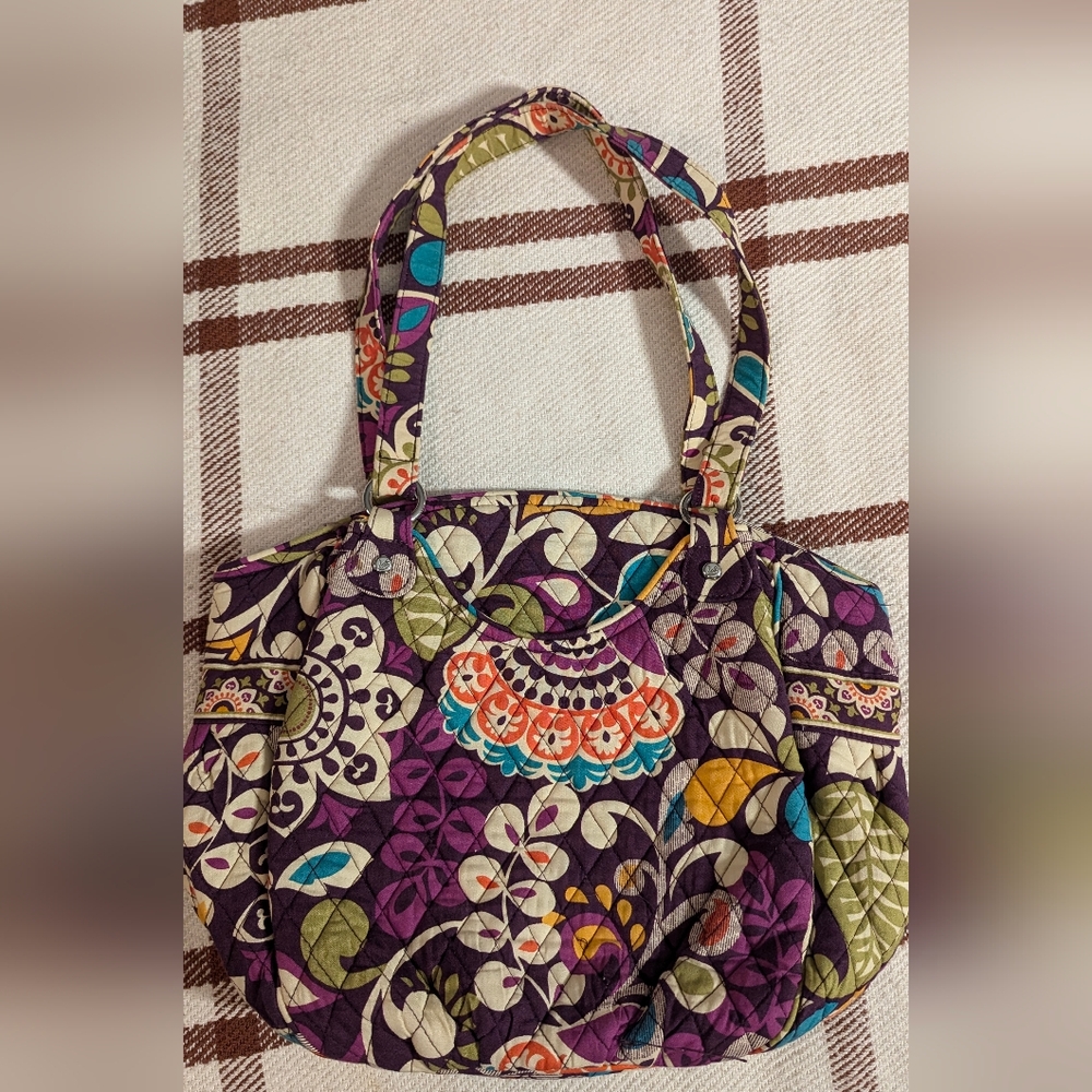 Vera Bradley hobo style purse